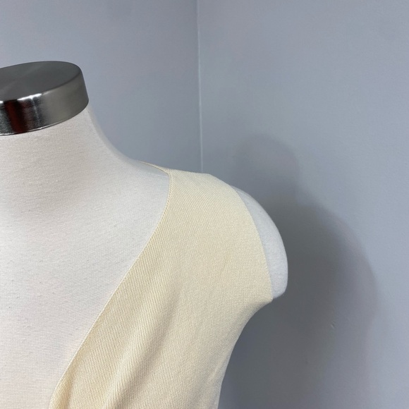 Shein Yellow Tie Crop Top - Picture 5 of 14